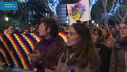 Miles de personas salen a la calle a manifestarse en el Día Internacional para la Eliminación de la Violencia contra las Mujeres