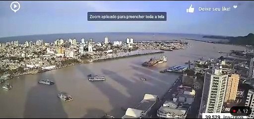 VÍDEO: Barco com quatro tripulantes sofre acidente e fecha canal de acesso de dois portos de SC