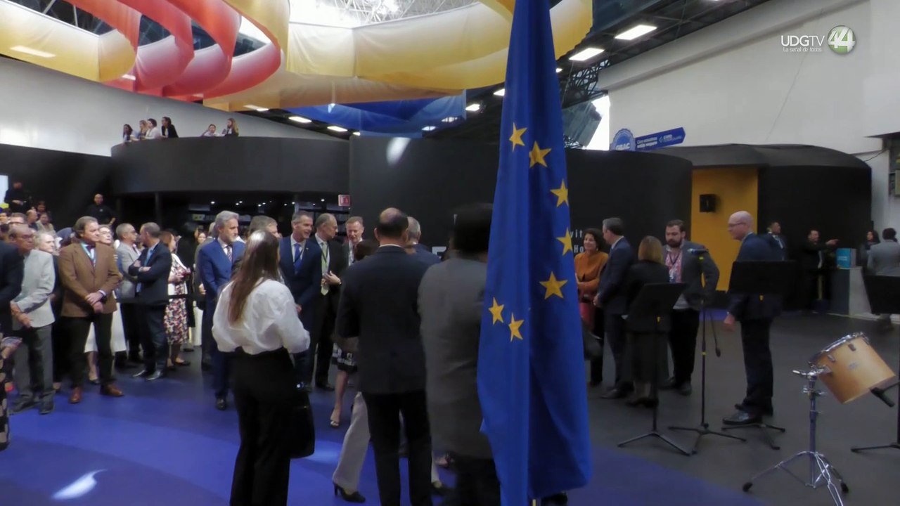 Con recibimiento musical,  inauguran el Pabellón de la UE en la FIL 2023