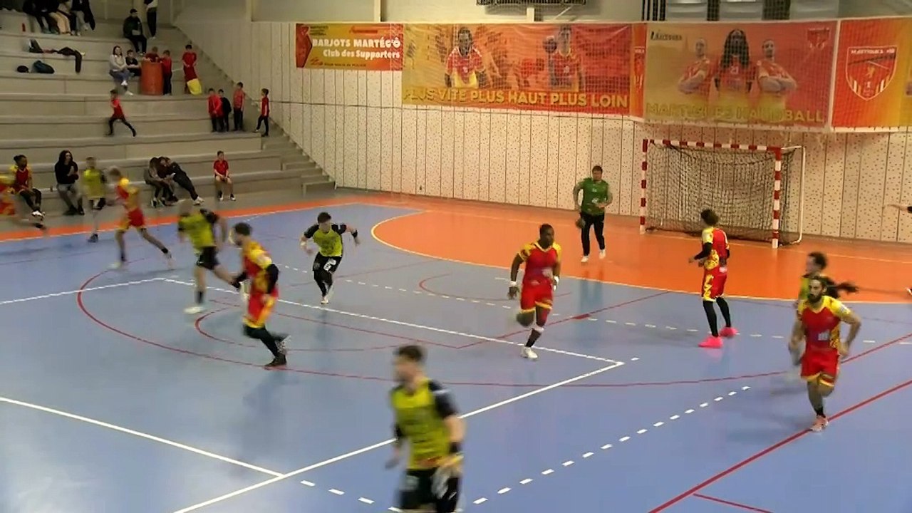 HAND MARTIGUES