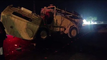 ईटों से भरा ट्रक और सेना के ट्रक में भिड़ंत, दो सैनिक घायल