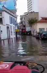 İzmir Alsancak su altında