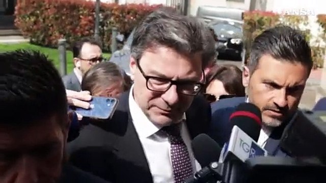 Giorgetti avverte sul debito: Non possiamo sbagliare