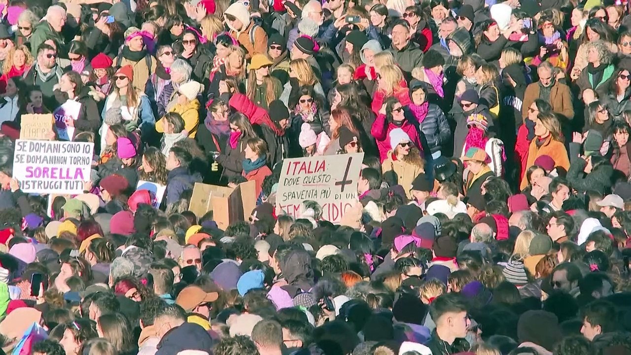 Weltweit Demonstrationen gegen Gewalt gegen Frauen