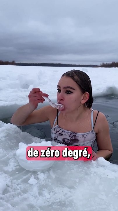 ‍♀️ Aventuriers de l'Extrême : Seriez-vous Prêts à Rejoindre notre Nageuse Intrépide dans les Eaux Glacées ? 