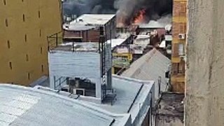 Incendio en el mercado persia