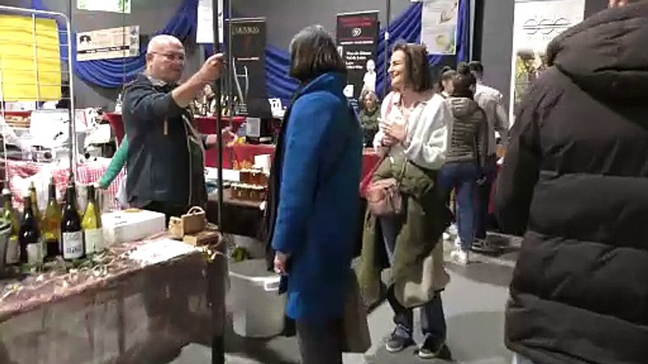 S1070005Salon des vins Grigny 2023
