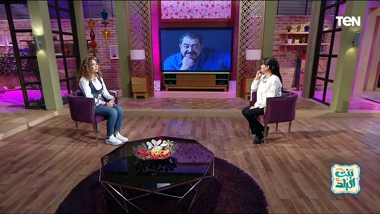 الفنانة الفت عمر في ضيافة بنت البلد