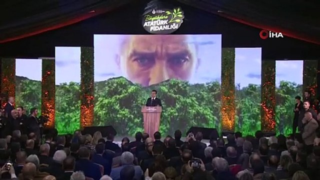 CHP Genel Başkanı Özgür Özel ve İstanbul Büyükşehir Belediye Başkanı Ekrem İmamoğlu Büyükdere Atatürk Fidanlığı'nı açtı