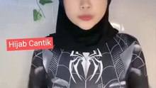 Sheii Hijab Cantik Live Cosplay Spiderman