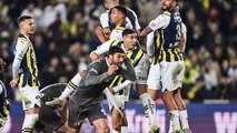 Geri döndüler! Fenerbahçe'nin yıldızından 10 dakikada 2 gol