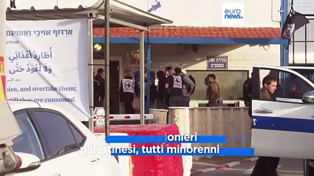 Terzo giorno di scambio tra Hamas e Israele: liberi altri 17 ostaggi