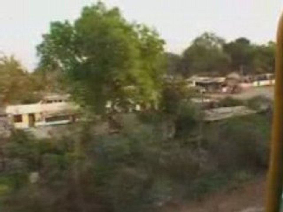 Train from Varanasi to Jalgaon - After the first night