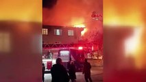 Ataşehir'de 2 Katlı Binanın Çatısı Alev Alev Yandı