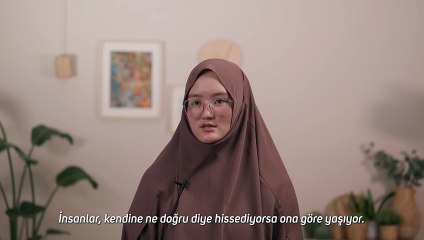 Elif Enkhtuya - Budist Modelin İslama Dönüşünün Hikayesi