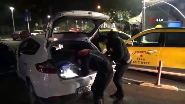 Şanlıurfa'da Şok Uygulamada Silah ve Narkotik Madde Ele Geçirildi