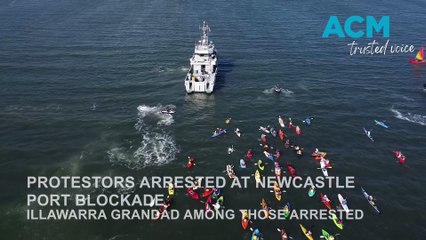 Tom Hunt Illawarra kayaker arrested at Newcastle Port blockade