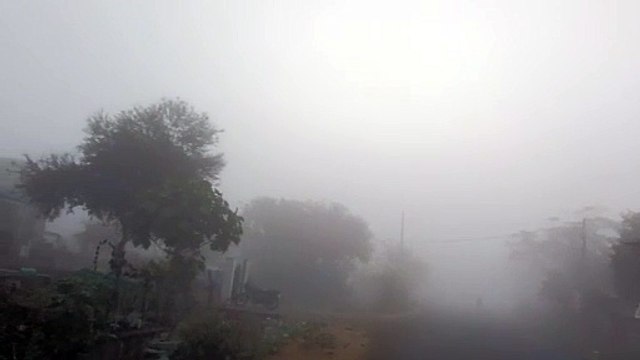 प्रदेश में कई स्थानों पर आज सवेरे छाया घना कोहरा