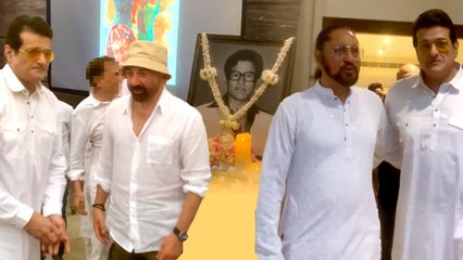 Descargar video: Sunny Deol,Jackie Shroff और Raj Babbar फिल्म निर्माता Rajkumar Kohli की प्रेयर मीट में हुए शामिल