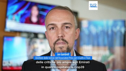 Скачать видео: Cop28 parte a Dubai tra le critiche: ridicolo affidare il vertice sul clima a chi produce petrolio