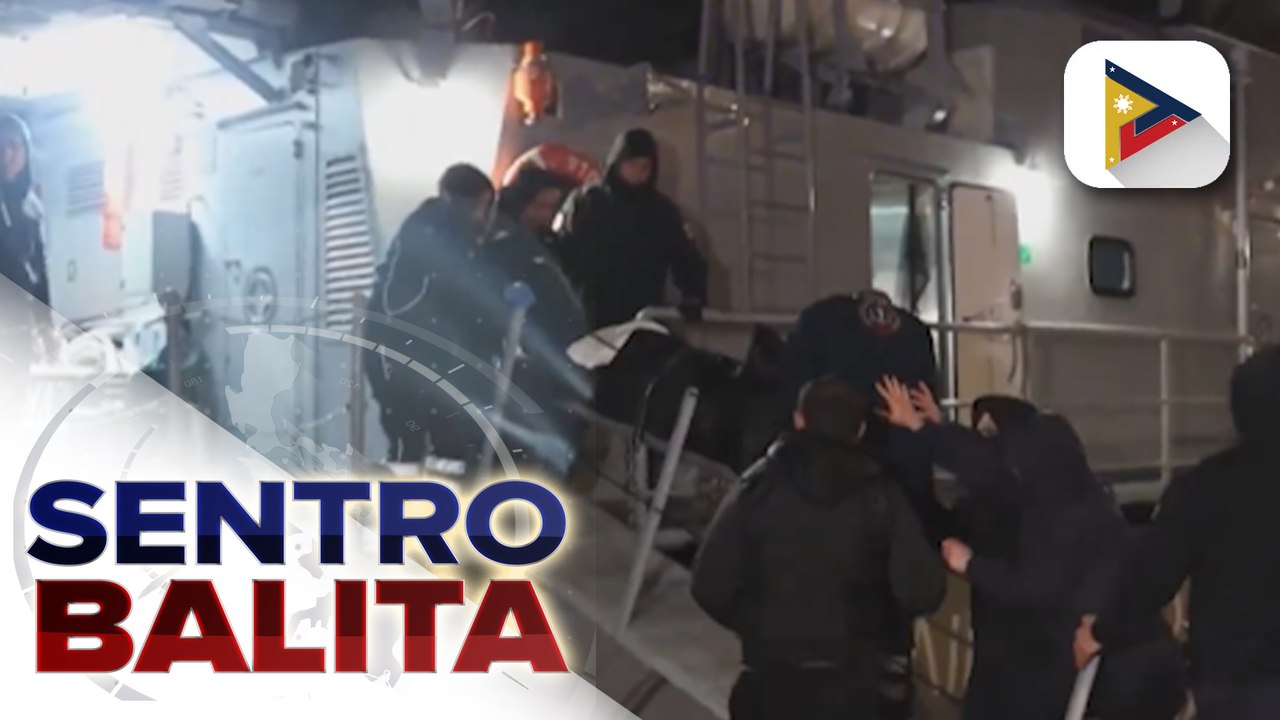 Isa patay, isa nakaligtas sa lumubog na cargo ship sa Greece
