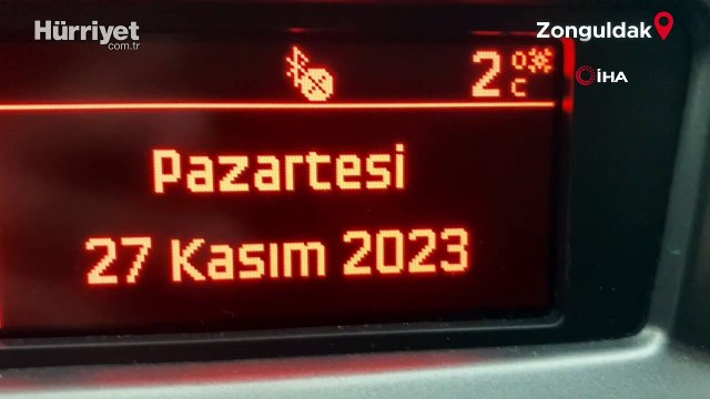 Soğuk hava etkisini gösteriyor... Dalgalar sahil yoluna ulaştı, kar yağışı etkili olmaya başladı