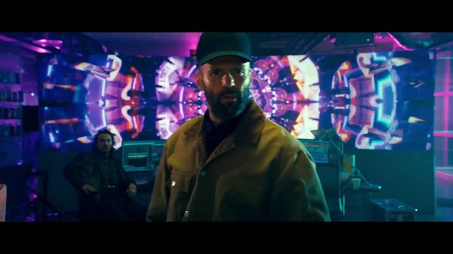 Arıcı: Ölüm Kovanı Altyazılı Fragman