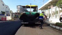 Bornova Belediyesi Yollarda Yenileme Çalışmalarına Devam Ediyor
