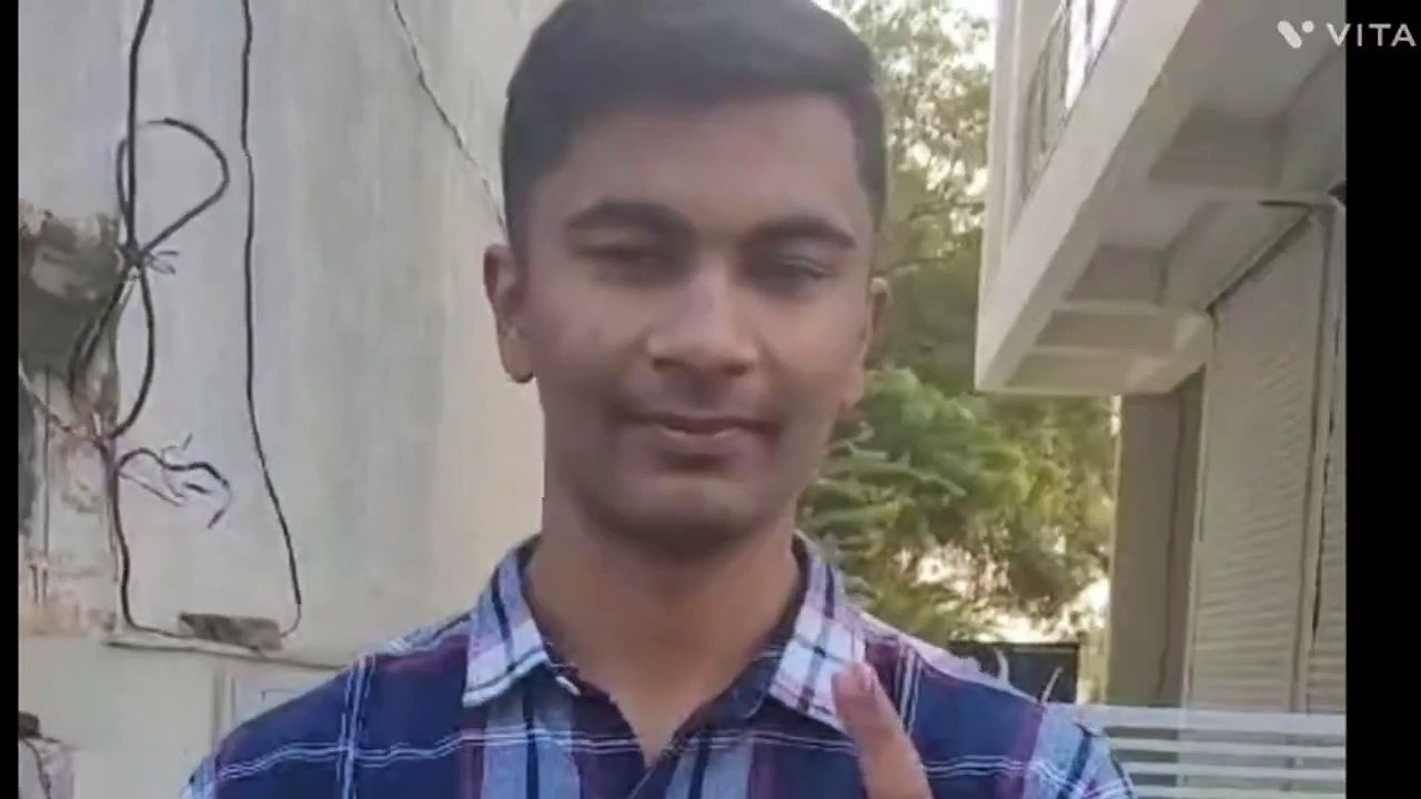 राजसमंद में कांग्रेस उम्मीदवार भाटी के बूथ पर स...