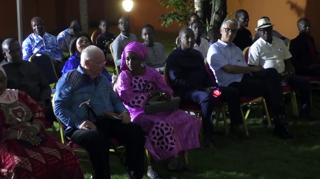 Paroliers et conteurs expriment leurs talents au 9è festival international de conte