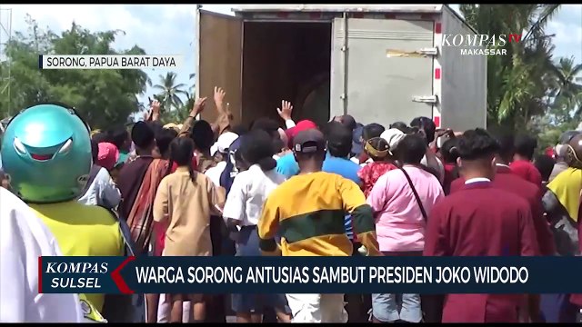 Warga Sorong Antusias Sambut Presiden Joko Widodo