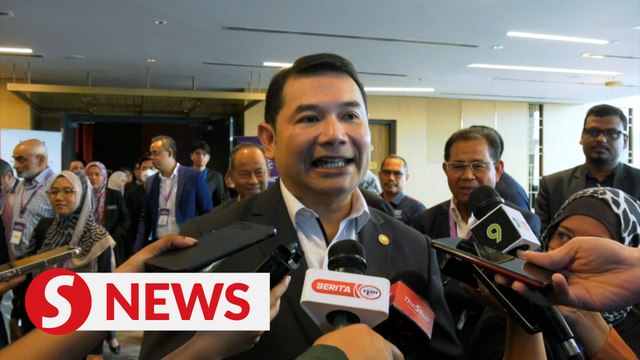 Malaysia’s economic outlook is positive in 2024, says Rafizi