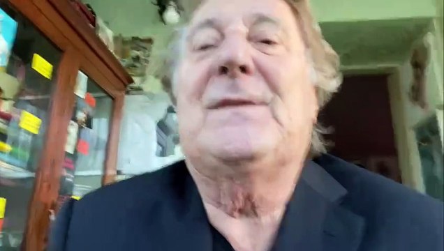 Enzo Iacchetti dona un'ambulanza alla Cri di Bergamo. In un video svela perch? ha scelto questa citt?