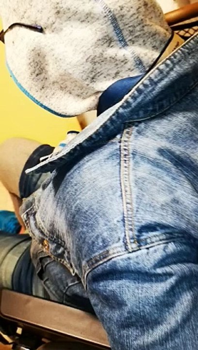 20190616 Rollstuhl zu Treppe