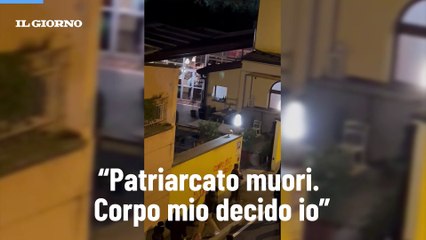 Download Video: ?Patriarcato muori. Corpo mio decido io?, muri imbrattati alla manifestazione contro la violenza sulle donne