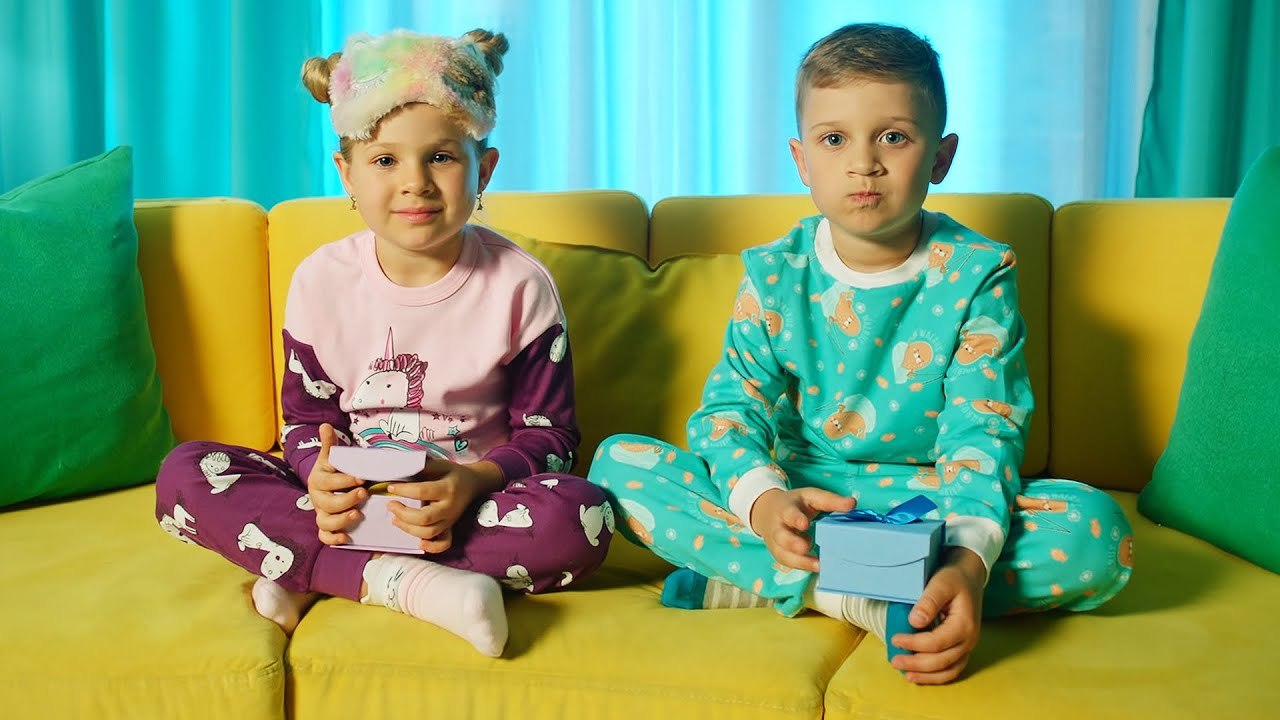 Diana y Roma Canciones infantiles Lighter + Candy Town video Dailymotion