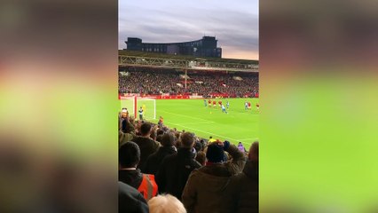 Descargar video: Brighton and Hove Albion Fan clips - Brighton 3-2 Nottingham Forest