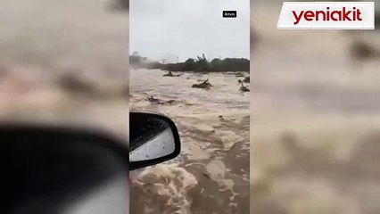 Deniz ve otoyol birleşti! Korku dolu anlar yaşandı