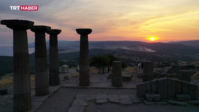 Portre: Attila İlhan