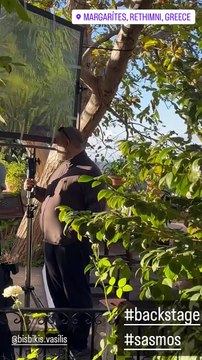 Η Βανδή στα γυρίσματα του Σασμού: Το βίντεο με πρώτο πλάνο τον Ανδρέα Βρουλάκη (aka Μπισμπίκη)