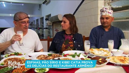 Catia Fonseca experimenta as delícias da Casa Garabed| Melhor da Tarde