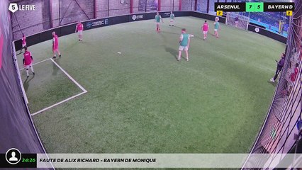 Faute de Alix Richard - Bayern de Monique