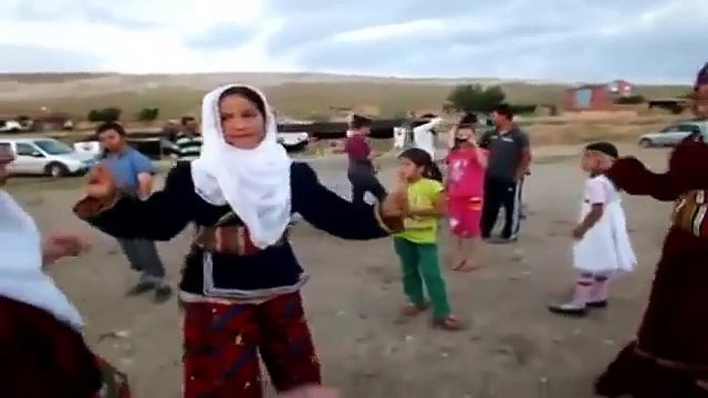 Saçıkara Yörük Şöleninden Oyunlar