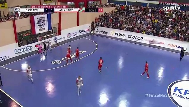 Cascavel Futsal enfrenta revés, mas mantém esperanças nas semifinais da Liga Nacional