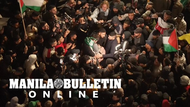 Thousands welcome released Palestinians prisoners from Israel