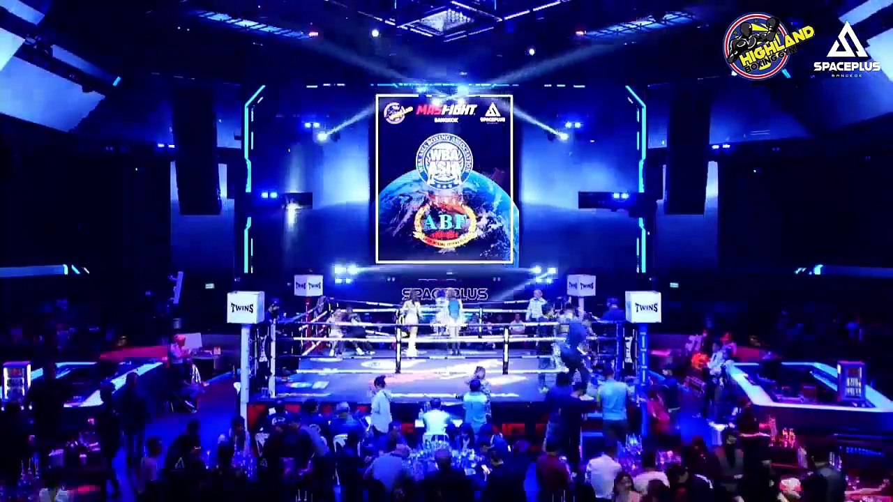 Muay Thai - John Michael Zulueta Vs Suriya Kraimanee