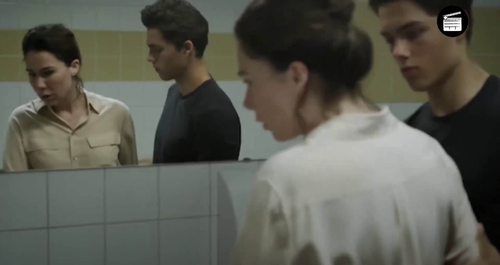 A Teenage Boy Fall In Love With His School Teacher - De Leerling (2015)  Movie Recap - Video Dailymotion