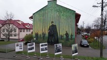 Gen. Kustroń bohaterem muralu w Starym Dzikowie