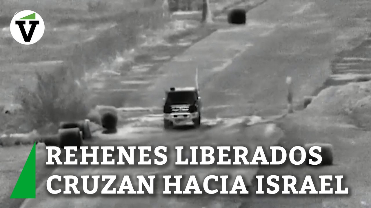 Rehenes liberados cruzan hacia Israel en camiones de Cruz Roja