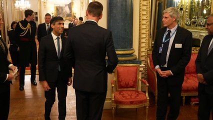 King meets business and finance figures at Buckingham Palace